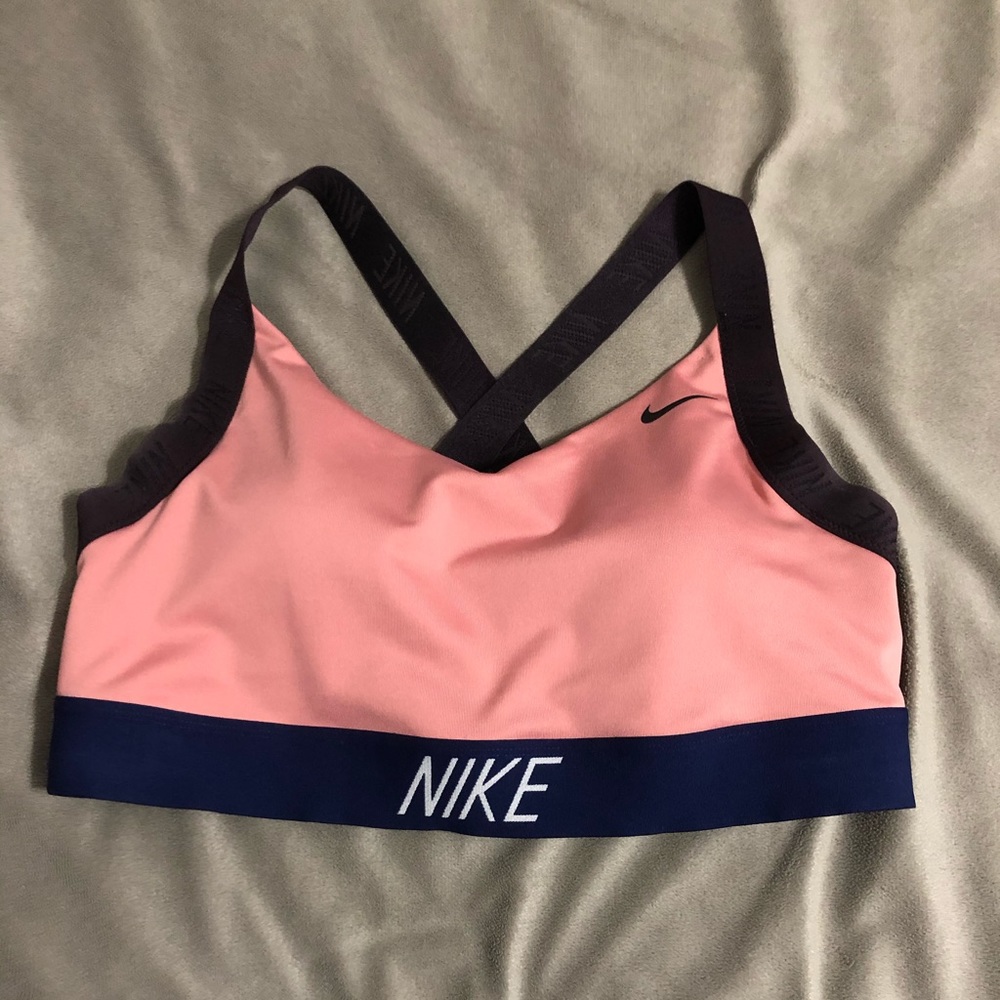 nike dry fit pink sports bra